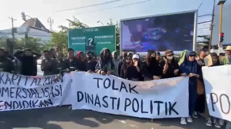 Demonstrasi mahasiswa dan warga di Yogyakarta menolak dinasti politik, Jumat (6/10/2023).   (FOTO: Dok. Istimewa)