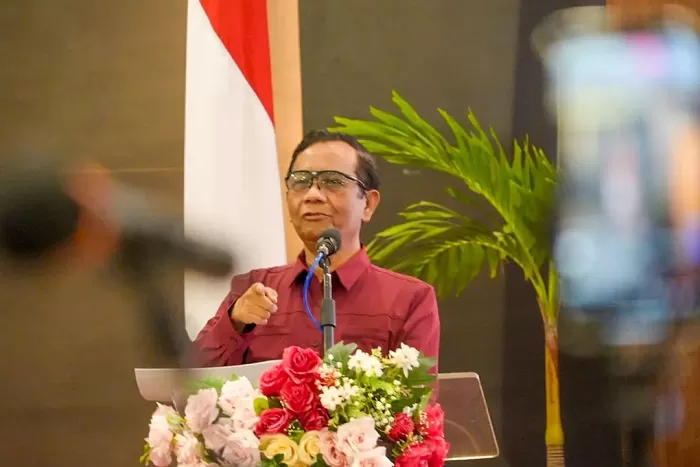 Mahfud MD beri kuliah di UGM. (Foto: Dok. Mahfud MD)