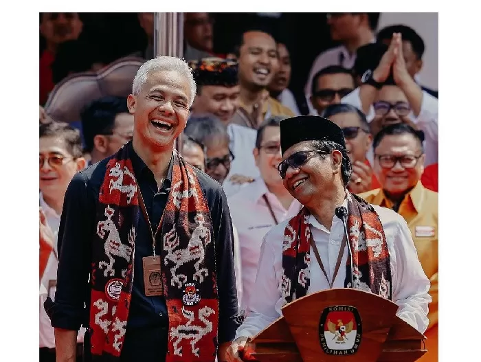 Ganjar Pranowo dan Mahfud MD daftar ke KPU. (Foto: Dok. Ganjar Pranowo)