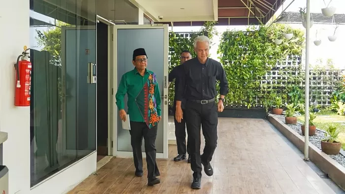 Ganjar Pranowo bersama Mahfud MD. (Foto: Dok. Mahfud MD)