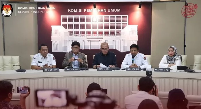 Pengumuman Pendaftaran Bacapres dan Bacawapres Pemilu Tahun 2024, di Media Center KPU. (Foto: Dok. KPU)