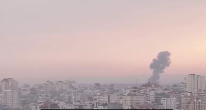 Serangan militer Israel ke Gaza. (Foto: Tangkapan layar YouTube WHAS11)