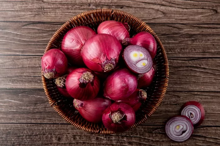 Ilustrasi bawang merah. (Foto: Freepik/stockking)