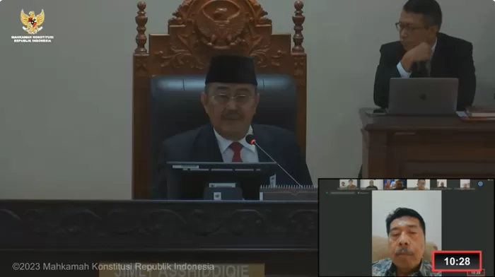 Ketua MKMK, Jimly Asshiddiqie. (Foto: Tangkap layar YouTube  Mahkamah Konstitusi RI)