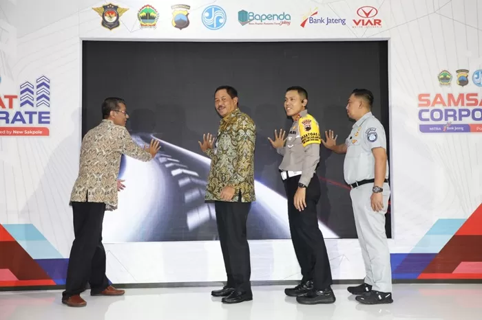 Pemprov Jateng meluncurkan Samsat Corporate. (Foto: Istimewa)