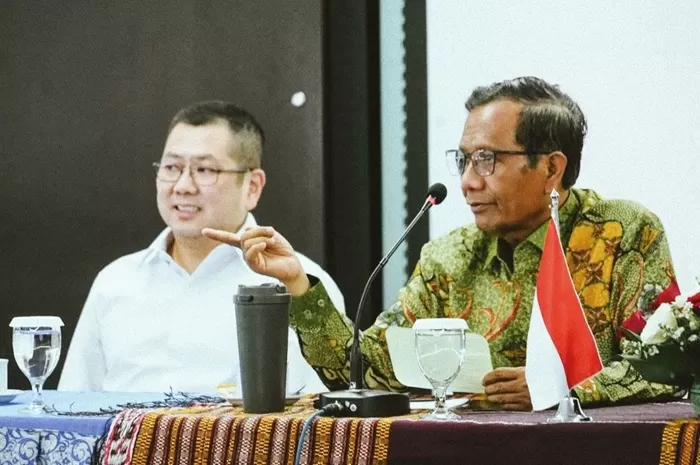 Cawapres nomor urut 3, Mahfud MD dan Hary Tanoesoedibjo. (Foto: Dok. Mahfud MD)