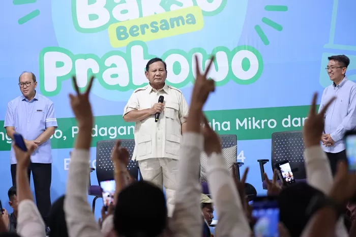 Prabowo Subianto menghadiri acara Curcol Tukang Bakso Bersama Prabowo. (Foto: Istimewa)