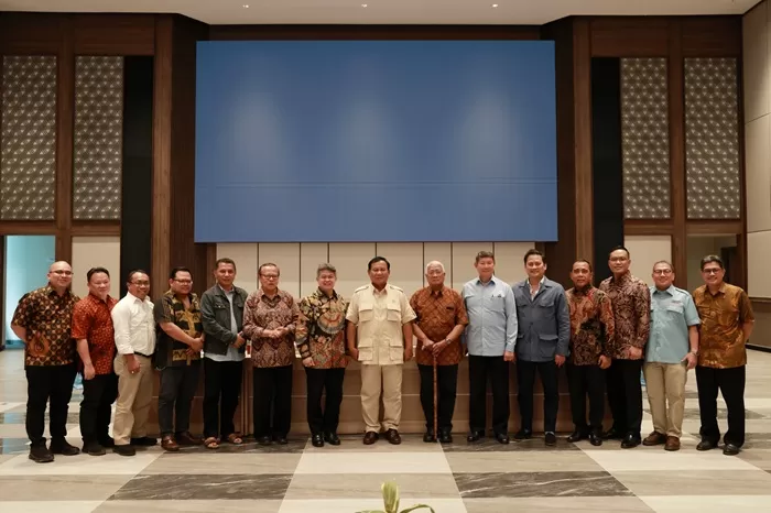 Prabowo Subianto melakukan pertemuan dengan Uskup Agung Jakarta Ignatius Kardinal Suharyo bersama Konferensi Waligereja Indonesia (KWI). (Foto: Istimewa)