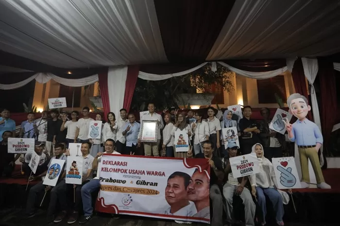 Kelompok Usaha Warga mendeklarasikan dukungan kepada Paslon Prabowo-Gibran. (Foto: Istimewa)