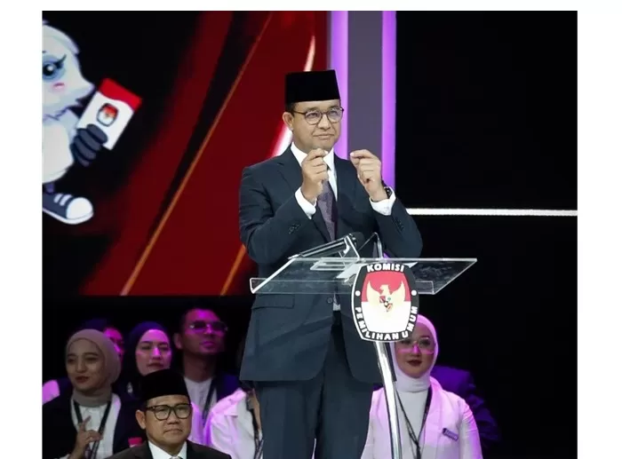 Anies Baswedan saat Debat Capres 2024 Terakhir. (Foto: Instagram @cakiminow)