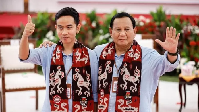 Prabowo Subianto bersama Gibran Rakabuming Raka. (Foto: Istimewa)