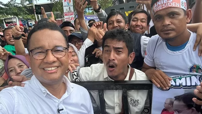 Anies Baswedan bersama para simpatisan dan relawan AMIN. (Foto: Dok. Anies Baswedan)