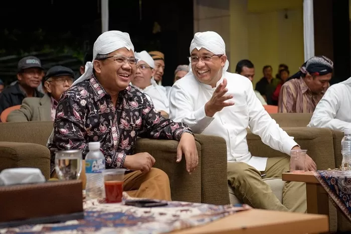 Anies Baswedan bersama Sohibul Iman. (Foto: Dok. Sohibul Iman)