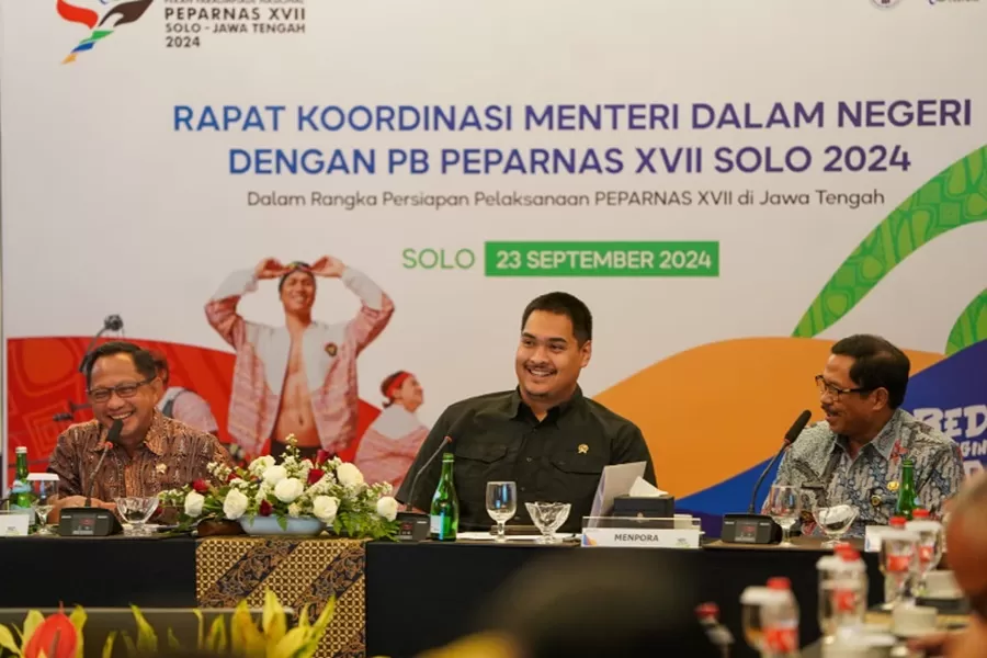 Potret Mendagri, Tito Karnavian, Menpora Dito Ariotedjo, Pj Gubernur Jatengm Nana Sudjana, di Kota Solo, Senin (23/9/2024).  (Foto: Egan/kemenpora.go.id))