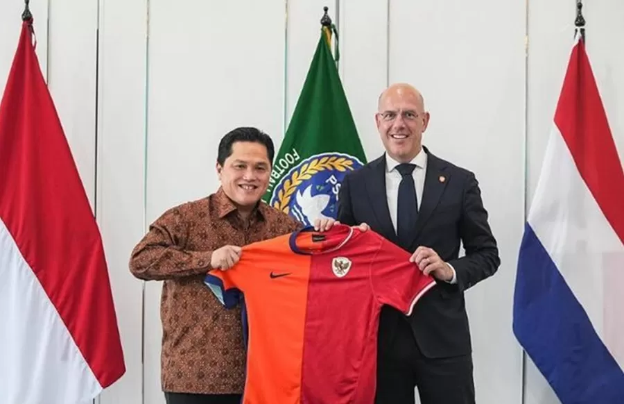 Potret Ketum PSSI Erick Thohir dan Sekjen KNVB Gijs de Jong.  (Foto: Instagram.com/@erickthohir)