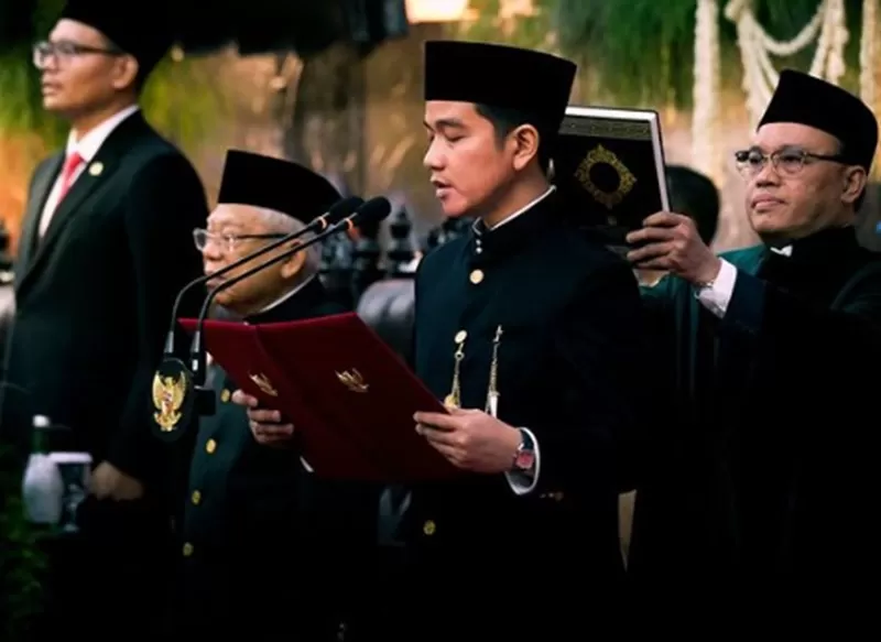 Potret Gibran Rakabuming Raka, saat mengucap sumpah jabatan sebagai Wakil Presiden RI, di gedung MPR/DPR, Senayan, Jakarta, Minggu (20/10/2024).  (Foto: Instagram/gibran_rakabuming)