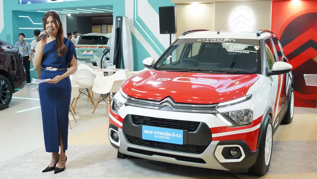 Potret salah satu mobil model terbaru Citroen yang dipamerkan pada pameran otomotif GIIAS Semarang  2024 di Muladi Dome Undip. (Foto: Dok. Citroen)