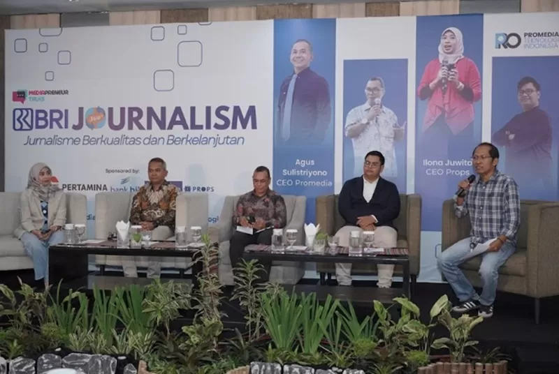 Para pemateri pada seminar jurnalistik yang bertajuk &ldquo;Mediapreneurtalks-BRI Journalism 360 Jurnalisme Berkualitas dan Berkelanjutan&rdquo;.  (Foto: Dok. Promedia)