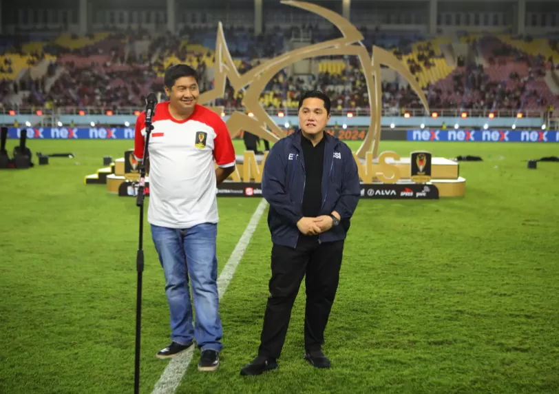 Potret Maruarar Sirait (kiri) dnegan Ketua Umum PSSI Erick Thohir (kanan). (Foto: PSSI)