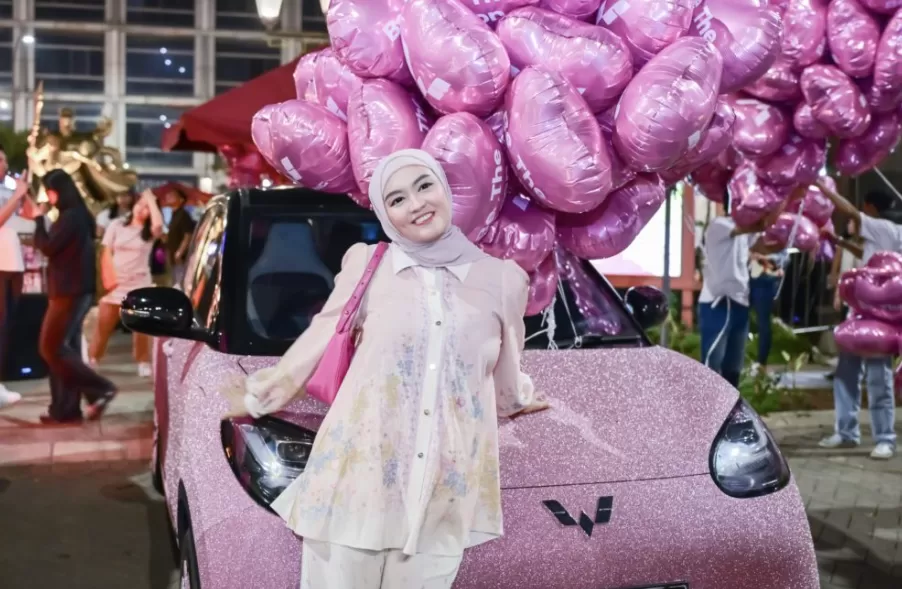 Wuling BinguoEV &lsquo;Be The Icon&rsquo; mengajak para wanita untuk berani tampil autentik mencerminkan nilai nilai individualitas dan berkelas dalam setiap langkah mereka (Foto: Dok. Wuling Motors)