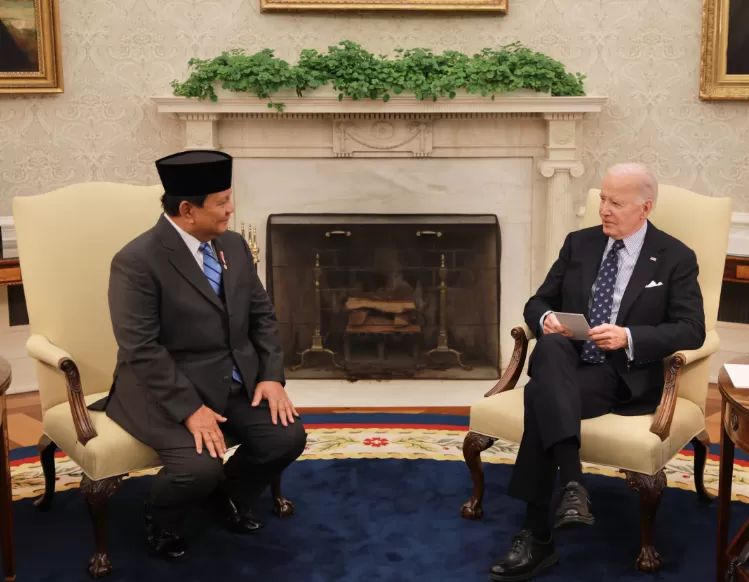 Pertemuan bilateral Presiden Prabowo Subianto dengan Presiden AS Joe Biden di Gedung Putih, Washington DC, Selasa (12/11/2024). (Foto: Tim Prabowo)