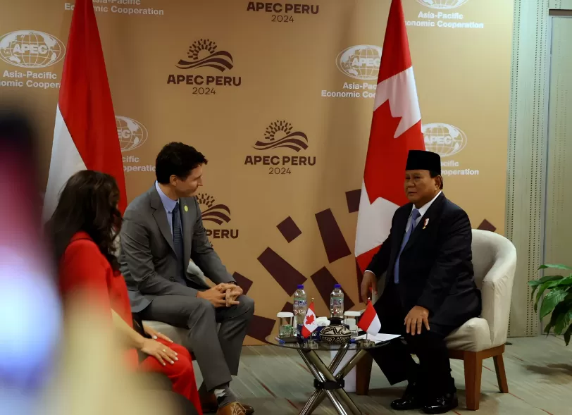 Potret pertemuan Presiden Prabowo Subianto dengan PM Kanada Justin Trudeau disela-sela KTT APEC 2024 di Peru, pada Jumat (15/11/2024). (Foto: Tim Prabowo)