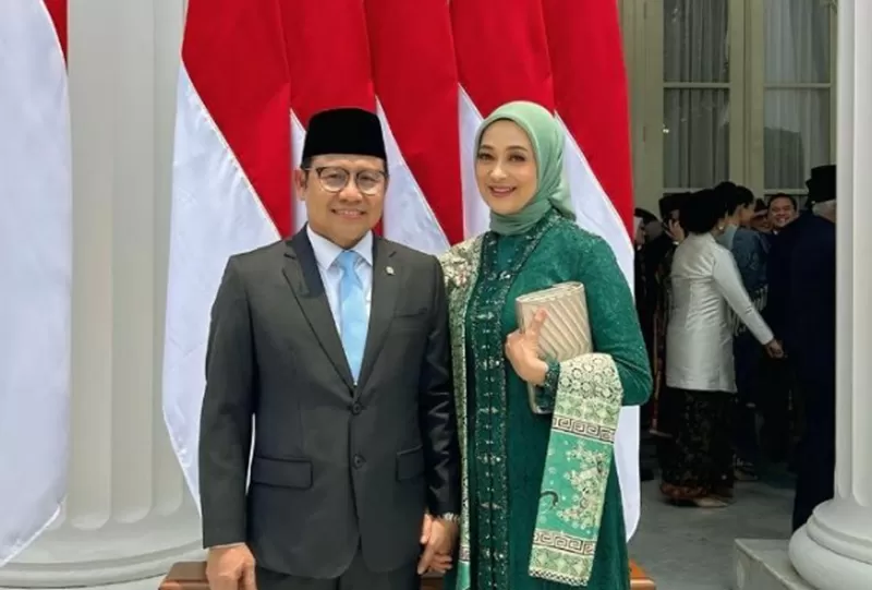 Potret Menko Pemberdayaan Masyarakat Cak Imin bersama istrinya, Rustini Murtadho.  (Foto: Instagram.com/@rustinimurtadho)