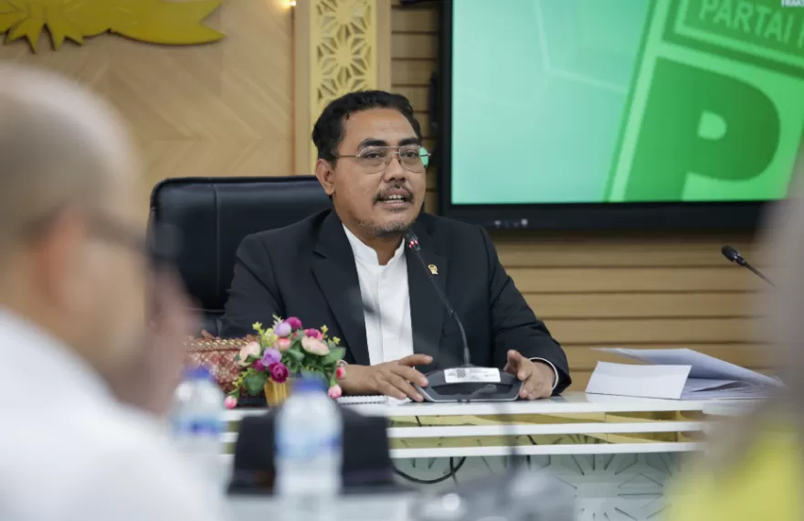 Ketua Fraksi PKB DPR RI Jazilul Fawaid meminta aparat tidak pandang bulu menindak pelaku judi online. (Foto: Dok. PKB)