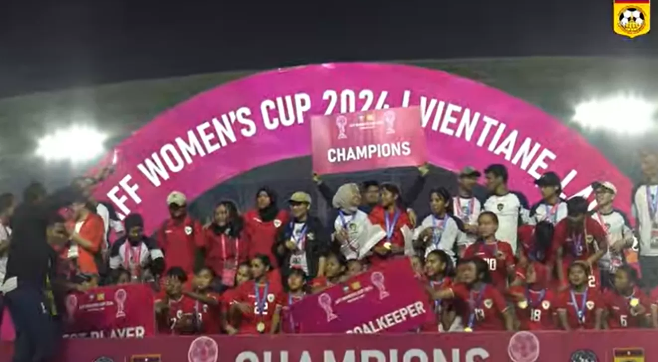 Potret Timnas Putri Indonesia juara Piala AFF Wanita 2024.  (Foto: YouTube.com/( LAOFF TV)