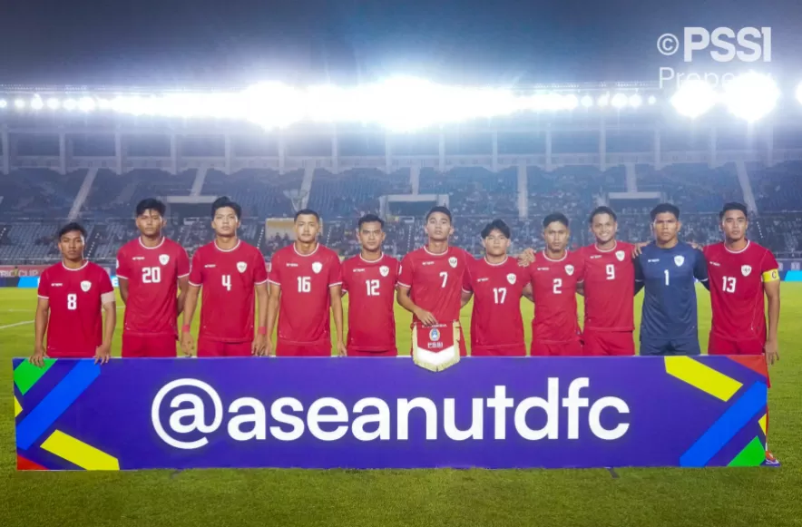 Potret skuad muda Timnas Indonesia saat lawan Myanmar di laga pembuka grup B Piala AFF 2024, Senin (9/12/2024) malam. (Foto: PSSI)