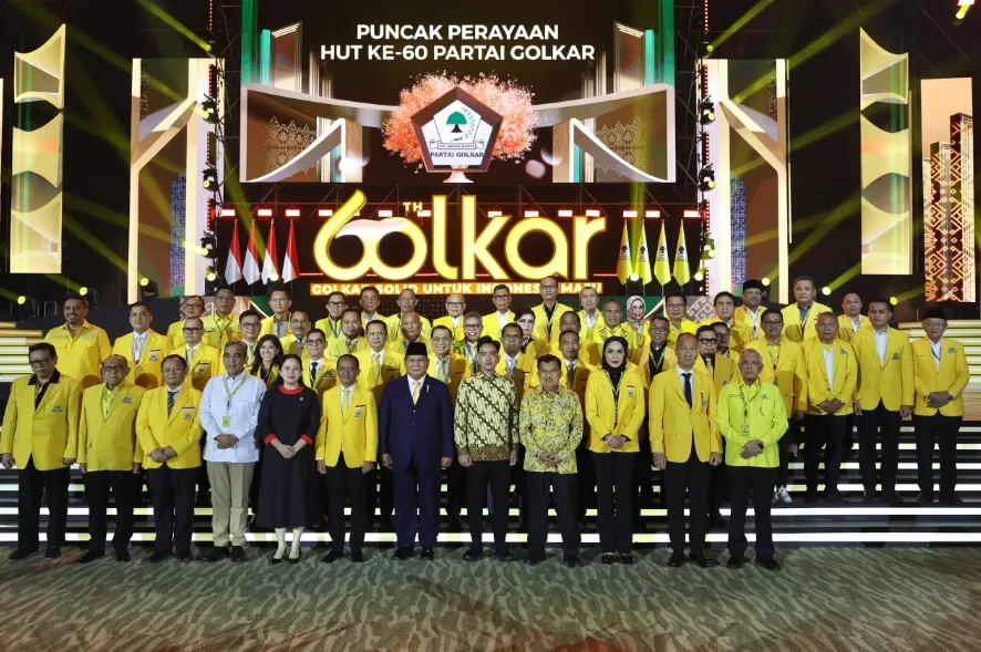 Foto bersama pada HUT ke-60 Golkar Sentul International Convention Center, Bogor, Jawa Barat, Kamis (12/12/2024) malam.  (Foto: Tim Media Prabowo)