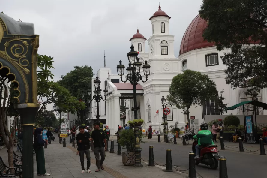 Potret destinasi wisata Kota Lama, di Semarang, Jateng, menjadi salah satu tempat yang akan dikunjungi wisatawan pada libur Nataru. (Foto: Dok. Humas Pemprov Jateng)