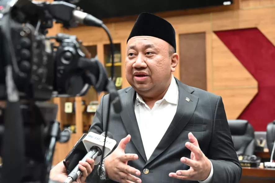 Wakil Ketua Komisi X Fraksi PKB DPR RI Lalu Hadrian Irfani yang menyoroti tingginya angka kekerasan di lembaga pendidikan sepanjang 2024. (Foto: Tim Media PKB)