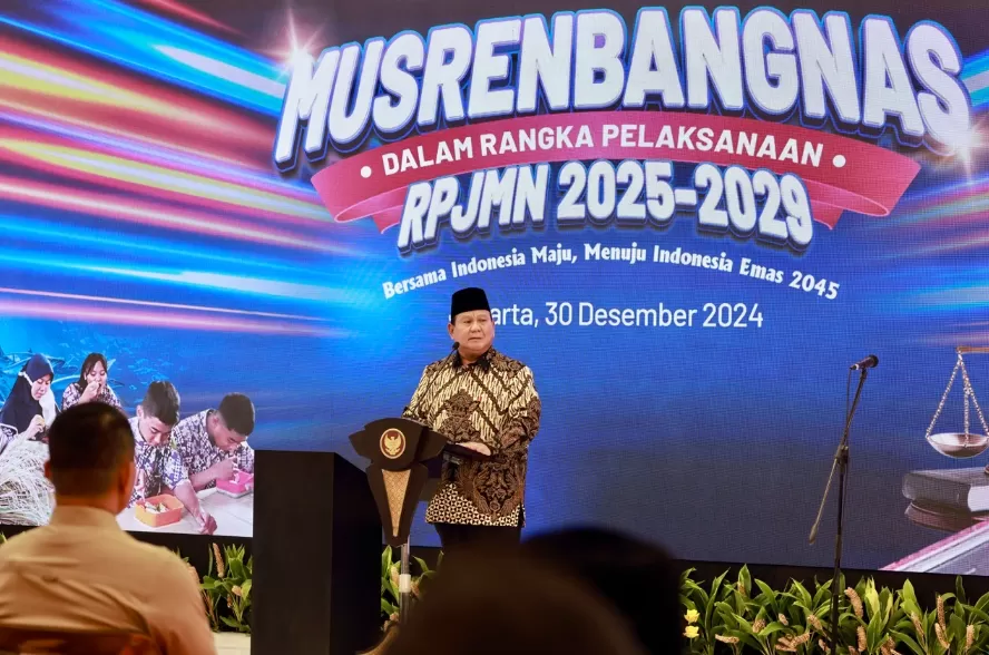 Potrer Presiden Prabowo Subianto pada Musrembangnas Rencana Pembangunan Jangka Menengah Nasional tahun 2025 di gedung Bappenas, Senin (30/12/2024). (Foto: Tim Media Prabowo)