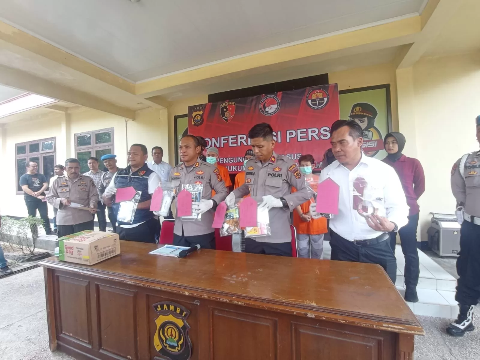 Polres Muaro Jambi ekspos pengungkapan kasus narkoba, Selasa (19/9/2023).  (Rd Hasan Efendi)