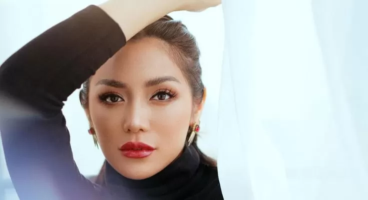 Profil Jessica Iskandar Lengkap Dengan Kisah Cintanya Selebriti