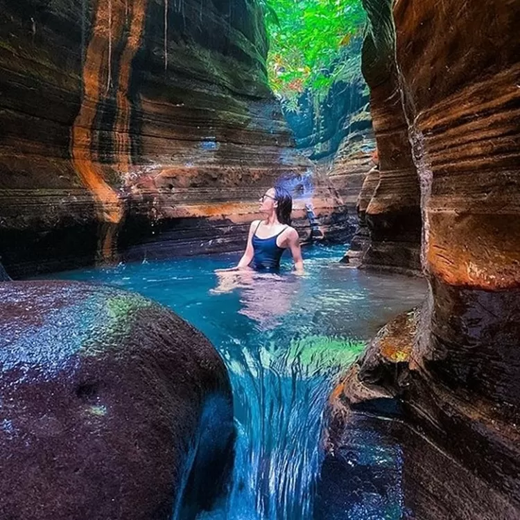 Destinasi Wisata Curug Putri Carita Pandeglang Banten mendapat