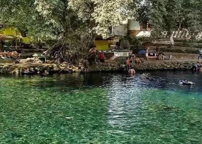 Eksplorasi Sejarah Pemandian Alam Banyubiru: Sumber Air Biru Di Tengah ...