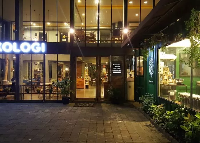 Mengenal Lebih Dekat 5 Cafe Instagramable Di Jogja, Tempat Nongkrong ...