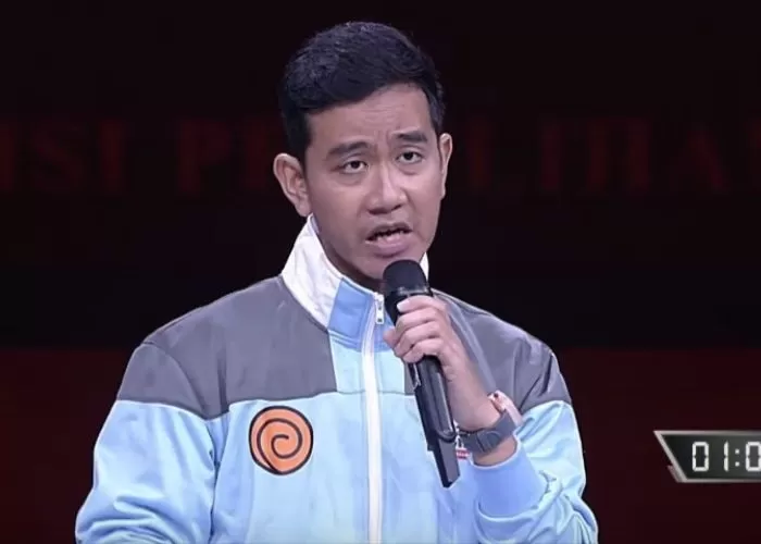 Gibran Rakabuming Raka Ikuti Debat Cawapres dengan Pin Logo One Piece