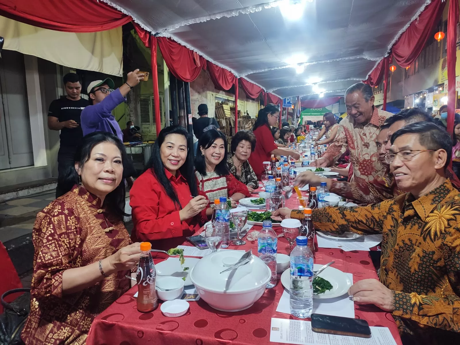 Tradisi Tuk Panjang, Tradisi Menyambut Imlek Di Kota Semarang Yang ...