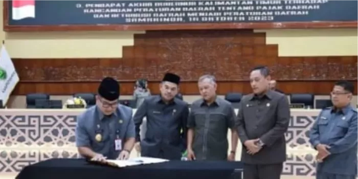 Pemprov Kaltim Dan DPRD Sahkan Ranperda Pajak Daerah Dan Retribusi Jadi ...