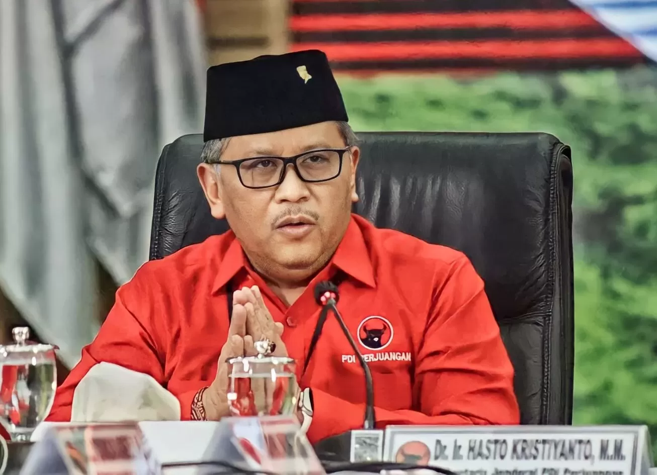 PDIP Segera Siapkan 3 Menteri Maju Pilkada Jatim, Risma-Azwar Anas-Pramono