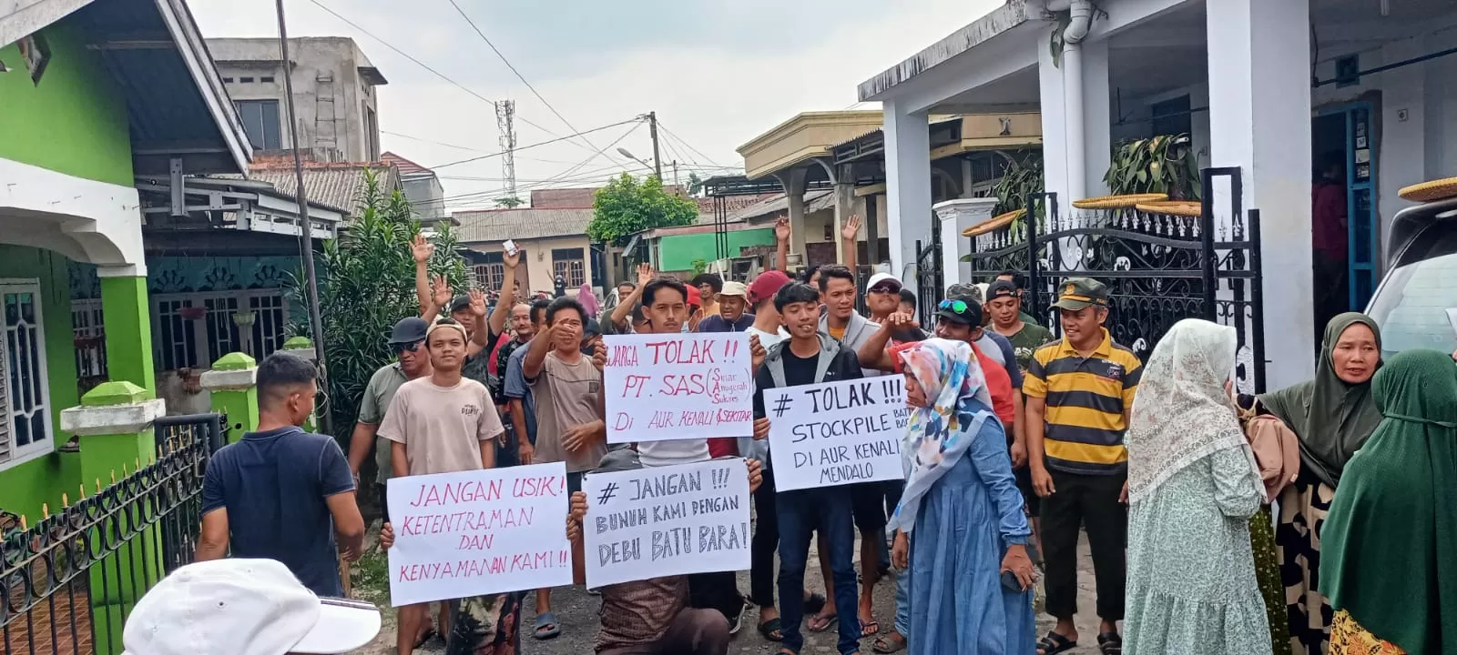 Dampak Negatif Rencana PT SAS: Warga Menolak, Khawatir Terhadap ...