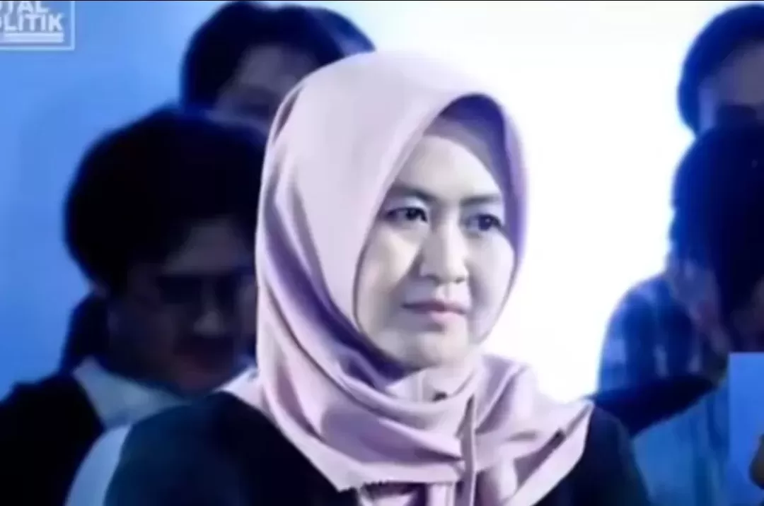 Sebelum Beri Dukungan Ke Anies Baswedan, Eka Anugrah Santriwati Yang ...