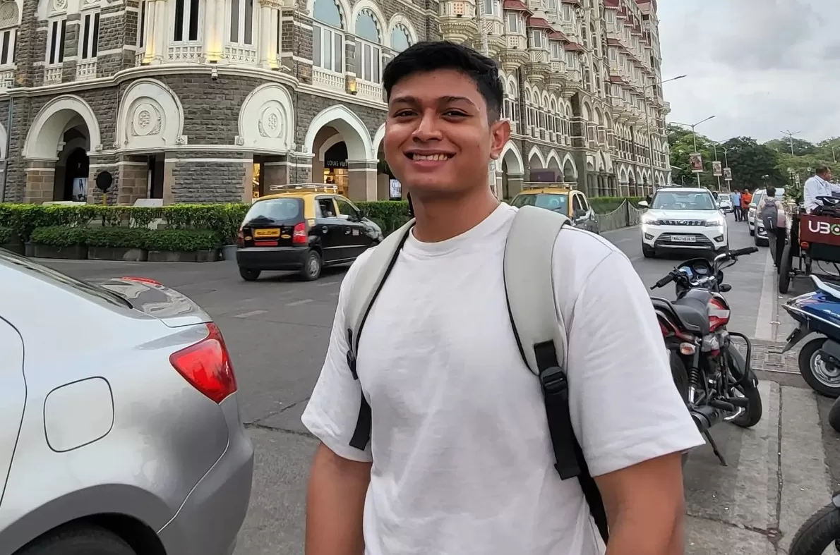 Raiyan Fajri, salah satu mahasiswa FEB Unair yang lolos IISMA ke Belanda. (Kominfo Jatim )