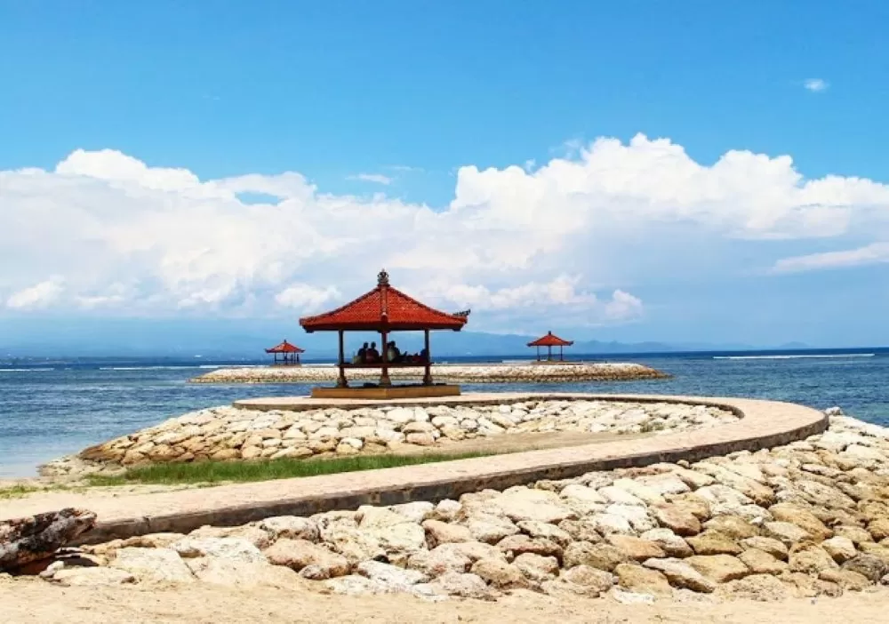 Ada Museum Le Mayeur, Pantai Sanur Bali Sajikan Sunrise dan Sunset, Jarak  10 Km dari Bandara Ngurah Rai - Pos Bali - Halaman 2