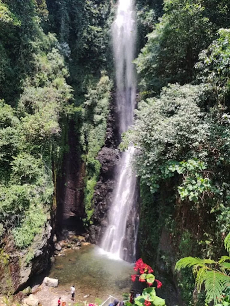 Ada Pelangi Di Air Terjun Putuk Truno Pasuruan - Jawatimuran