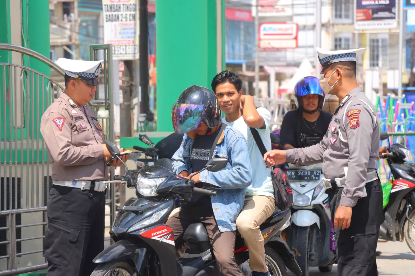 Operasi Patuh Kapuas 2024, Sat Lantas Polres Sintang Tertibkan ...