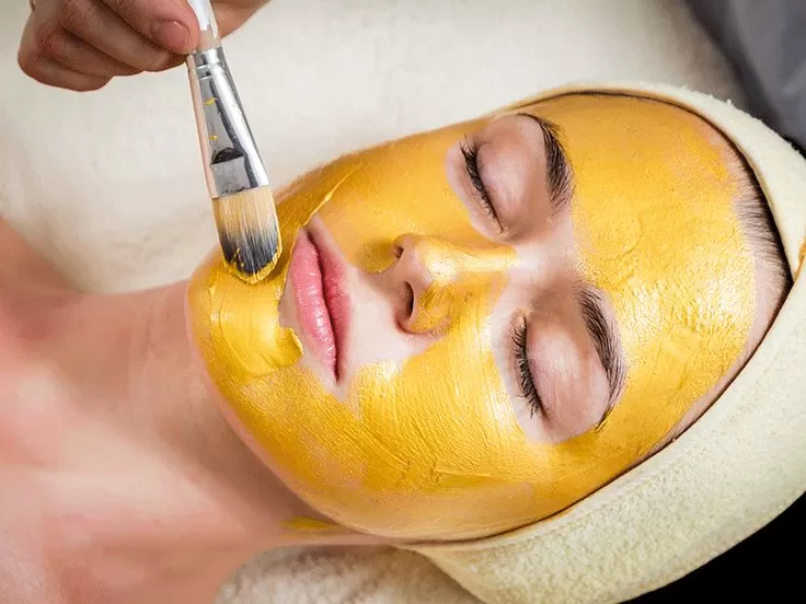 Manfaat Masker Kunyit Untuk Kesehatan Wajah (Wendy Lewis & Co)